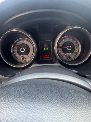 MITSUBISHI-PAJERO-2015