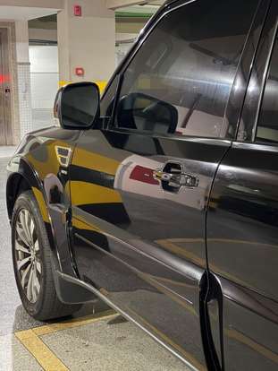 MITSUBISHI-PAJERO-2018