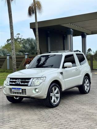 MITSUBISHI PAJERO FULL 3.2 HPE 4X4 16V TURBO INTERCOOLER DIESEL 2P AUTOMÁTICO