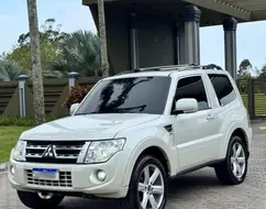 MITSUBISHI PAJERO FULL 3.2 HPE 4X4 16V TURBO INTERCOOLER DIESEL 2P AUTOMÁTICO MITSUBISHI PAJERO FULL 3.2 HPE 4X4 16V TURBO INTERCOOLER DIESEL 2P AUTOMÁTICO
