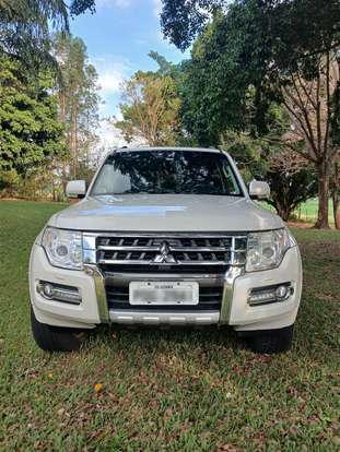 MITSUBISHI-PAJERO FULL-2015