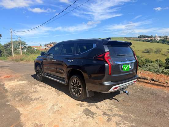 MITSUBISHI-PAJERO SPORT-2.4 16V MIVEC TURBO DIESEL HPE-S AWD AUTOMÁTICO MITSUBISHI-PAJERO SPORT-2021