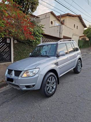 MITSUBISHI PAJERO TR4 2.0 4X2 16V 140CV FLEX 4P AUTOMÁTICO