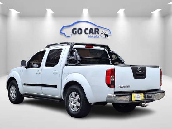 NISSAN-FRONTIER-2013
