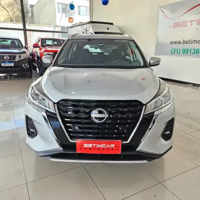 NISSAN-KICKS-2024