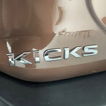 NISSAN-KICKS-2019