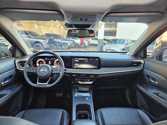 NISSAN-KICKS-2025