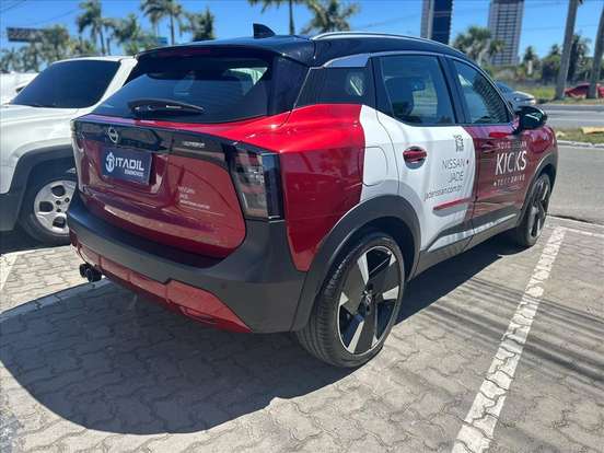 NISSAN-KICKS-2025