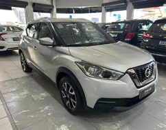 NISSAN KICKS 1.6 16V FLEXSTART S 4P XTRONIC NISSAN KICKS 1.6 16V FLEXSTART S 4P XTRONIC