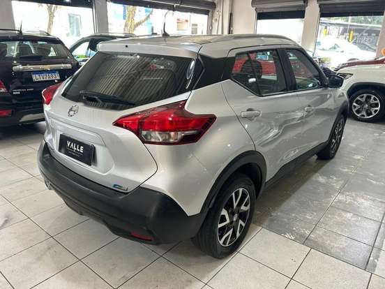 NISSAN-KICKS-2018