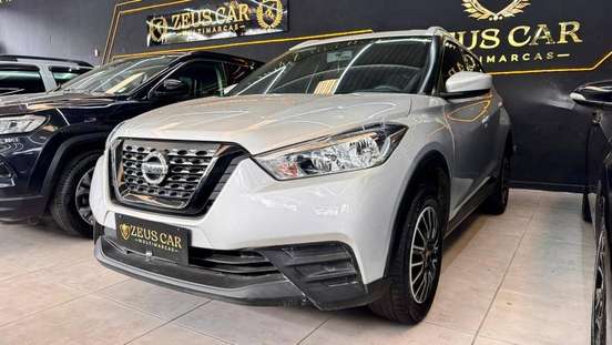 NISSAN-KICKS-2020