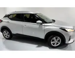NISSAN KICKS 1.6 16V FLEXSTART SENSE MANUAL NISSAN KICKS 1.6 16V FLEXSTART SENSE MANUAL