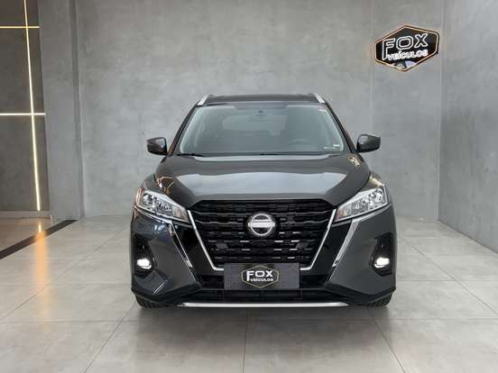 NISSAN-KICKS PLAY-2025