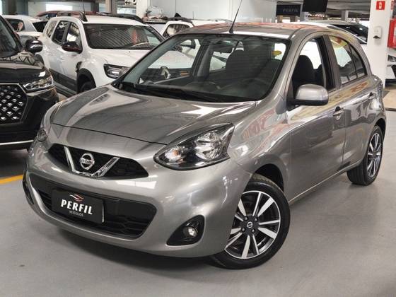 NISSAN MARCH 1.6 SV 16V FLEXSTART 4P XTRONIC