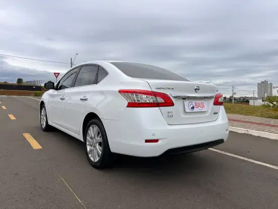 NISSAN-SENTRA-2.0 SL 16V FLEX 4P AUTOMÁTICO NISSAN-SENTRA-2014
