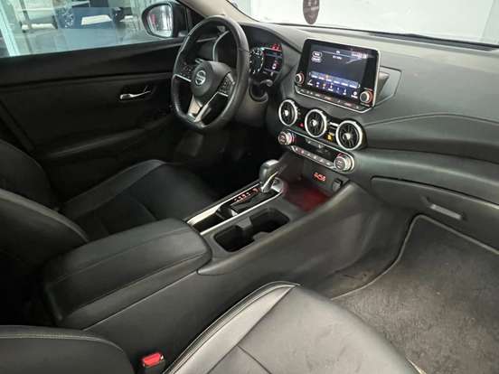 NISSAN-SENTRA-2023