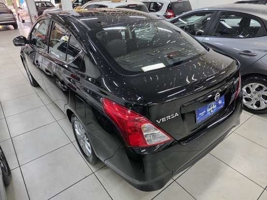 NISSAN-VERSA-1.6 16V FLEX SV 4P XTRONIC NISSAN-VERSA-2018