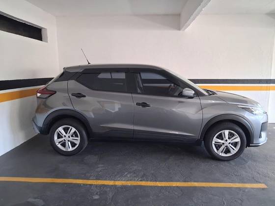NISSAN KICKS 1.6 16V FLEXSTART ACTIVE XTRONIC
