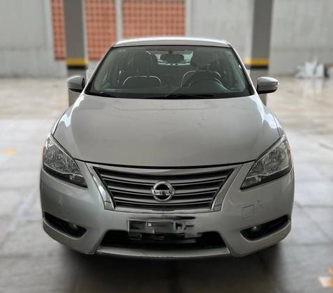 NISSAN SENTRA 2.0 SV 16V FLEX 4P AUTOMÁTICO