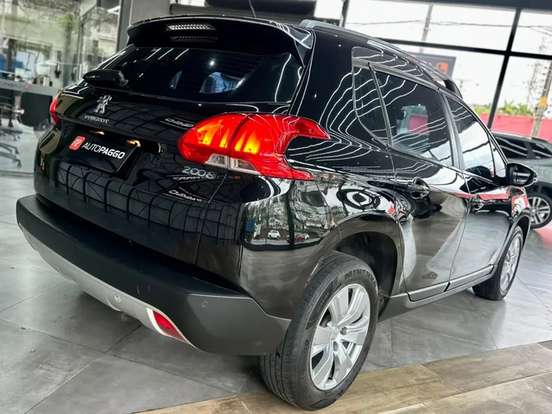 PEUGEOT-2008-2015