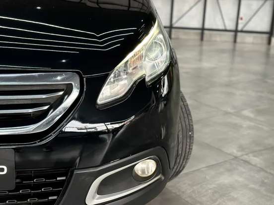 PEUGEOT-2008-2015