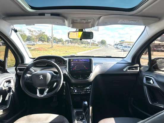 PEUGEOT-2008-2019