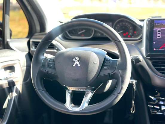 PEUGEOT-2008-1.6 16V FLEX GRIFFE 4P AUTOMÁTICO PEUGEOT-2008-2019