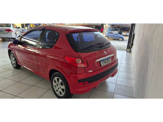 PEUGEOT-207-2010