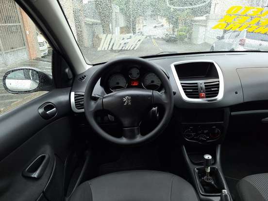 PEUGEOT-207-1.4 XR SPORT SW 8V FLEX 4P MANUAL PEUGEOT-207-2012