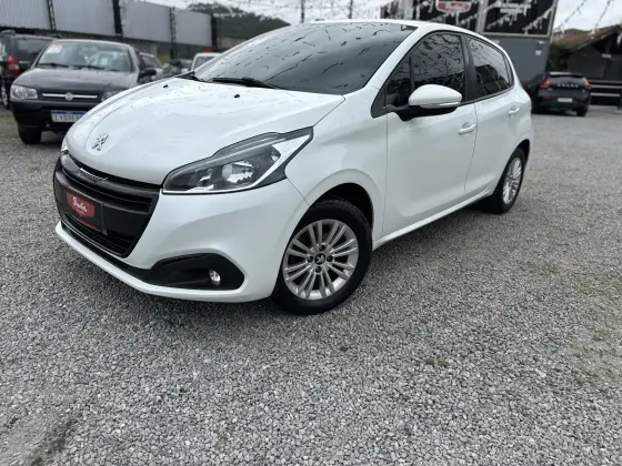 PEUGEOT 208 1.6 ACTIVE PACK 16V FLEX 4P AUTOMÁTICO
