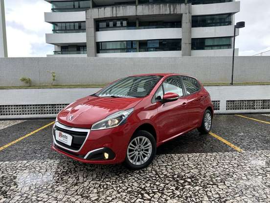 PEUGEOT-208-2018