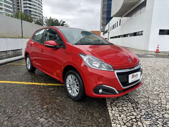 PEUGEOT-208-2018