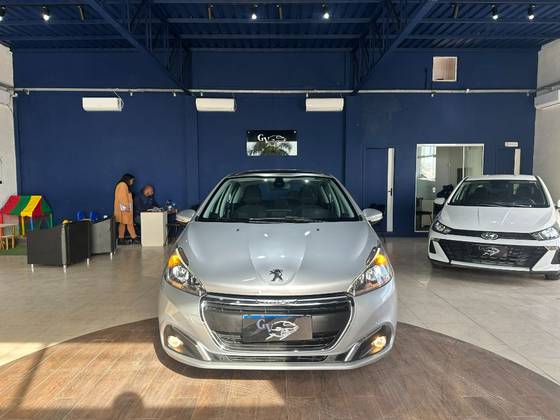PEUGEOT 208 1.6 GRIFFE 16V FLEX 4P AUTOMÁTICO
