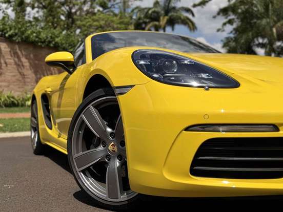 PORSCHE-718-2024