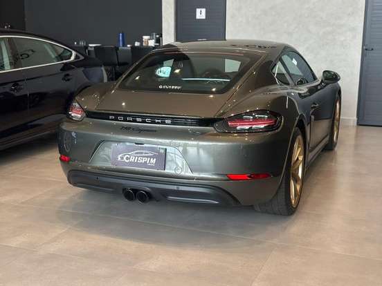 PORSCHE-718-2024