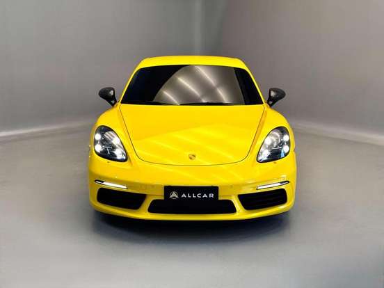 PORSCHE-718-2022