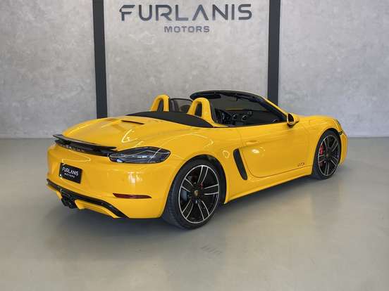PORSCHE-718-2019