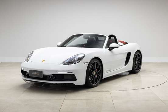 PORSCHE-718-2025