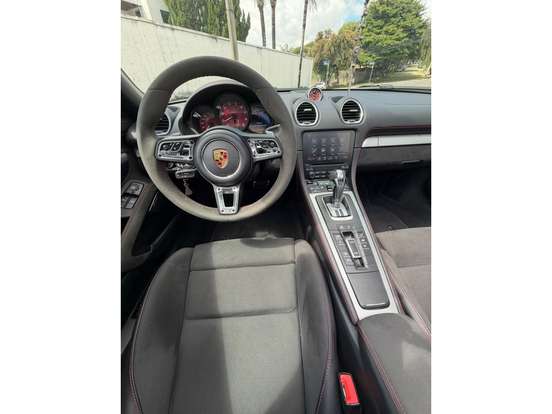 PORSCHE-718-2023