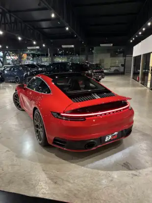 PORSCHE-911-2024