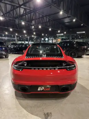 PORSCHE-911-2024
