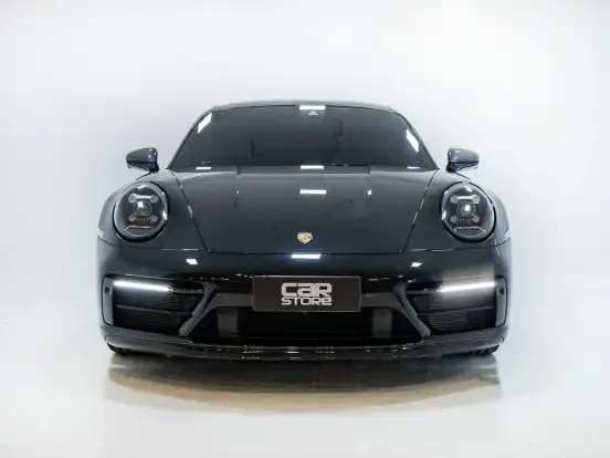 PORSCHE-911-2023