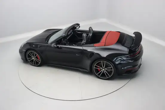 PORSCHE-911-2023