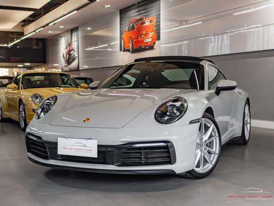 PORSCHE-911-2023