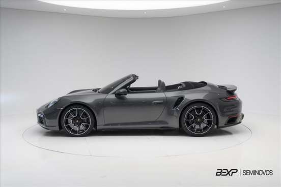 PORSCHE-911-2023
