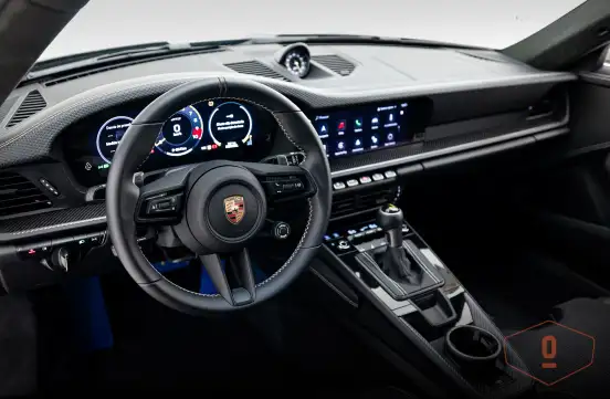 PORSCHE-911-2025