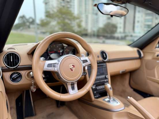 PORSCHE-BOXSTER-2011