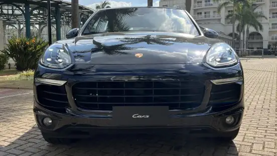 PORSCHE-CAYENNE-2017