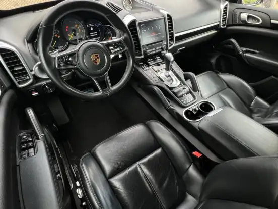 PORSCHE-CAYENNE-3.0 S PLATINUM EDITION V6 HÍBRIDO 4P TIPTRONIC PORSCHE-CAYENNE-2017