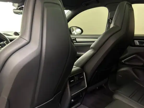 PORSCHE-CAYENNE-3.0 V6 E-HYBRID COUPÉ PLATINUM EDITION AWD TIPTRONIC S PORSCHE-CAYENNE-2022